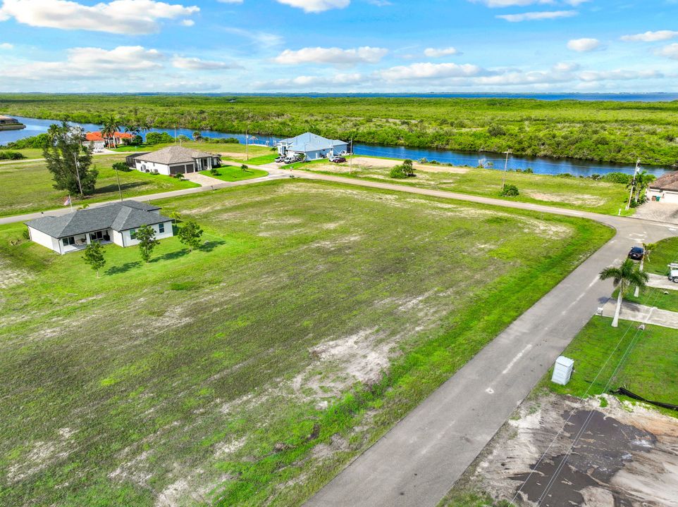 4632 NW 34th St, Cape Coral, FL 33993