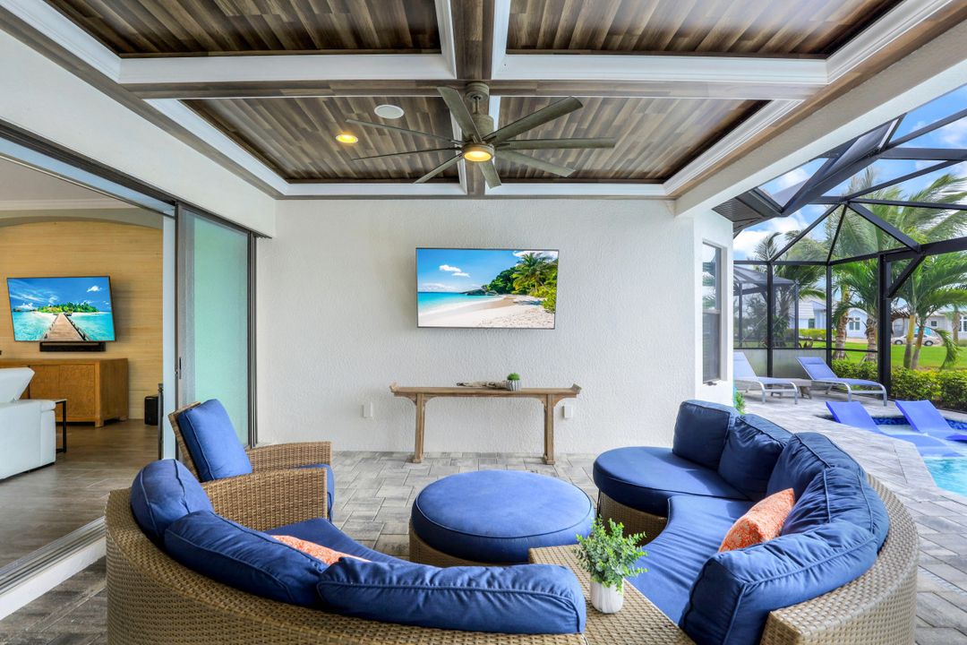 3254 Belon Ln, Naples, FL 34114