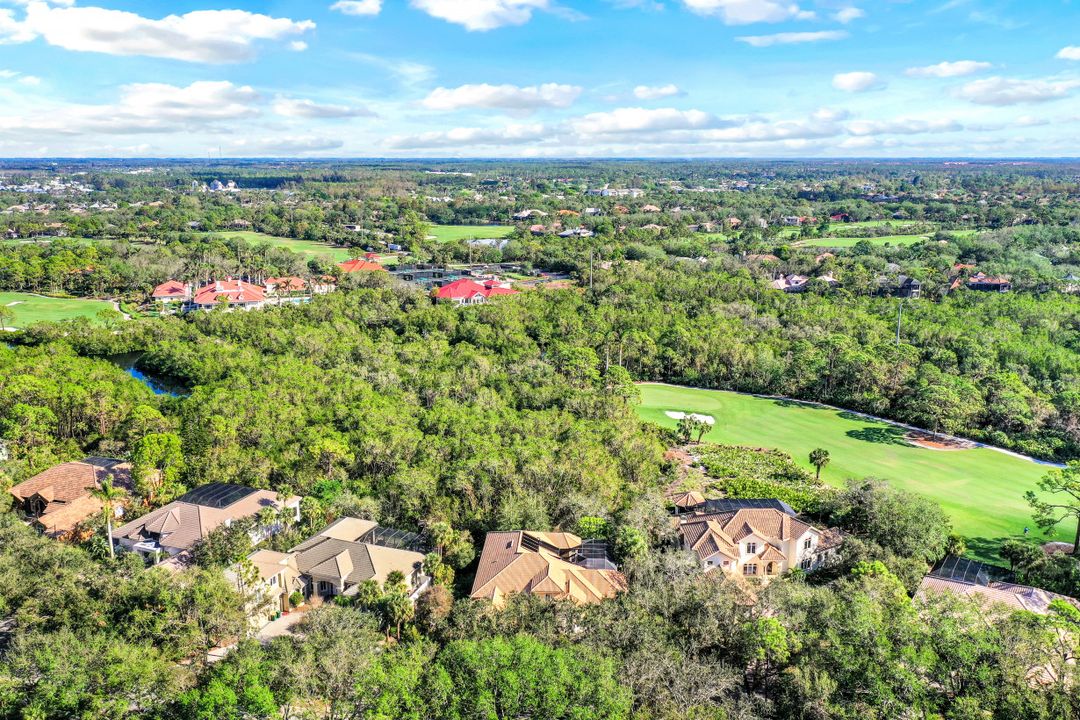 963 Barcarmil Way, Naples, FL 34110