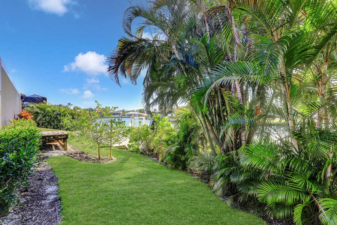 389 Colonial Ave, Marco Island, FL 34145