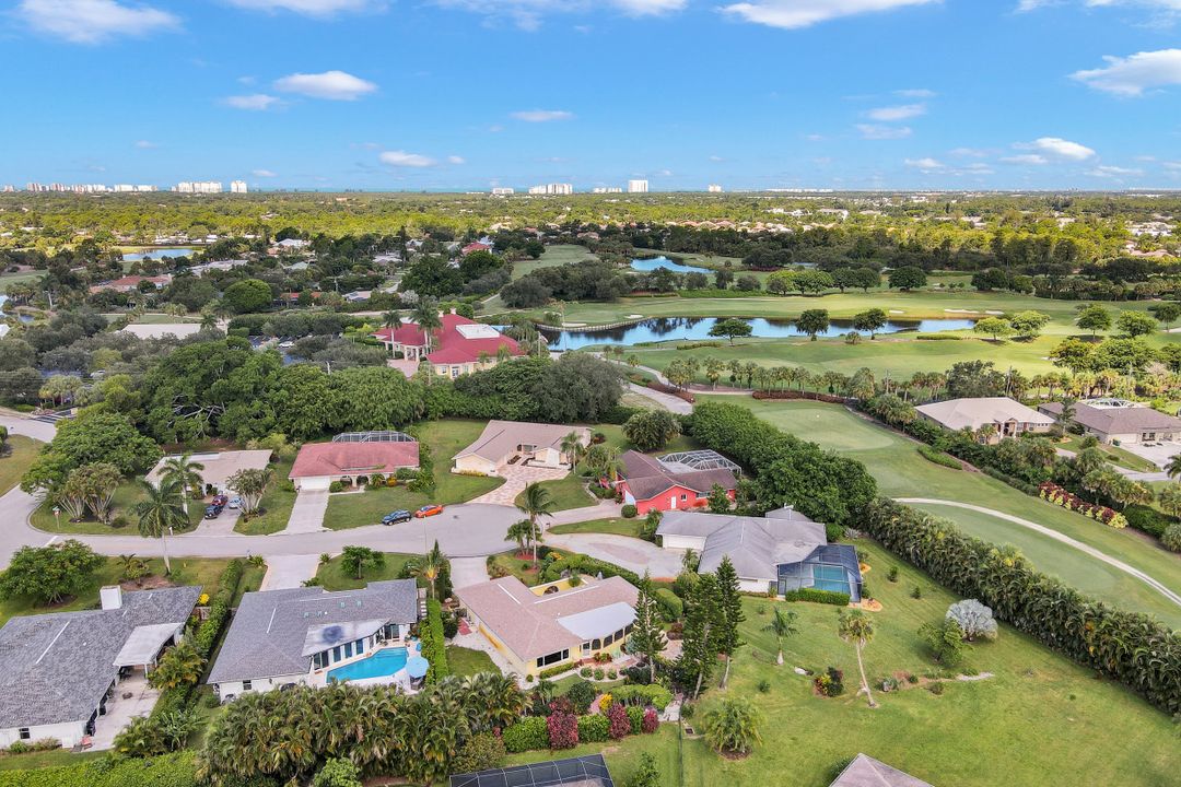 331 Country Club Dr, Naples, FL 34110