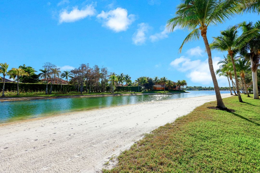 10821 Vivaldi Ct #1901, Miromar Lakes, FL 33913