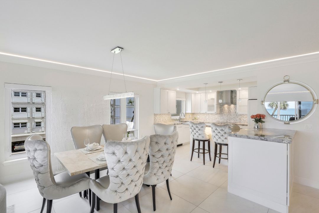 2885 Gulf Shore Blvd N #201, Naples, FL 34103