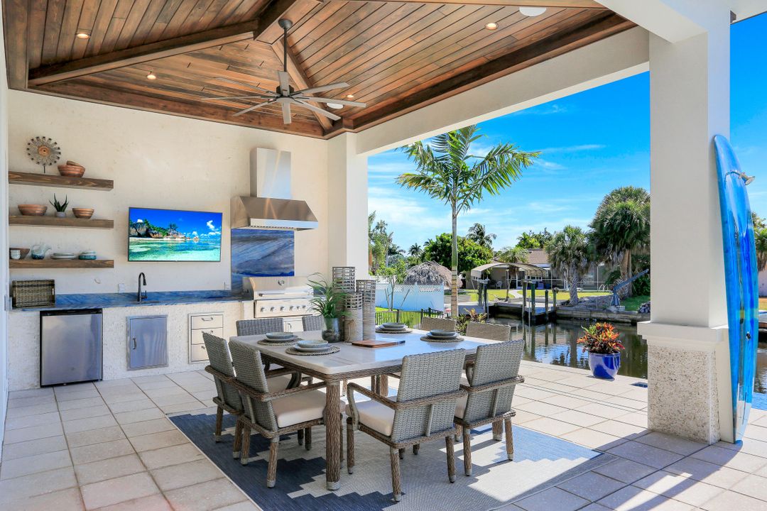 236 El Dorado Pkwy E, Cape Coral, FL 33904