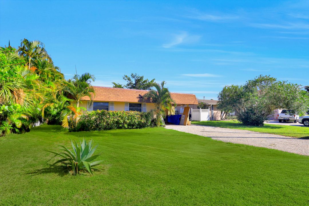 235 Ibis St, Fort Myers Beach, FL 33931