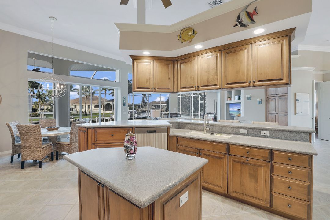 851 Banyan Ct, Marco Island, FL 34145