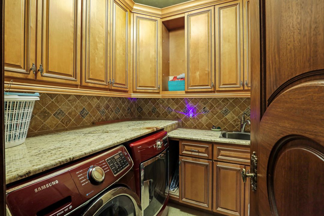 737 Plantation Ct, Marco Island, FL 34145