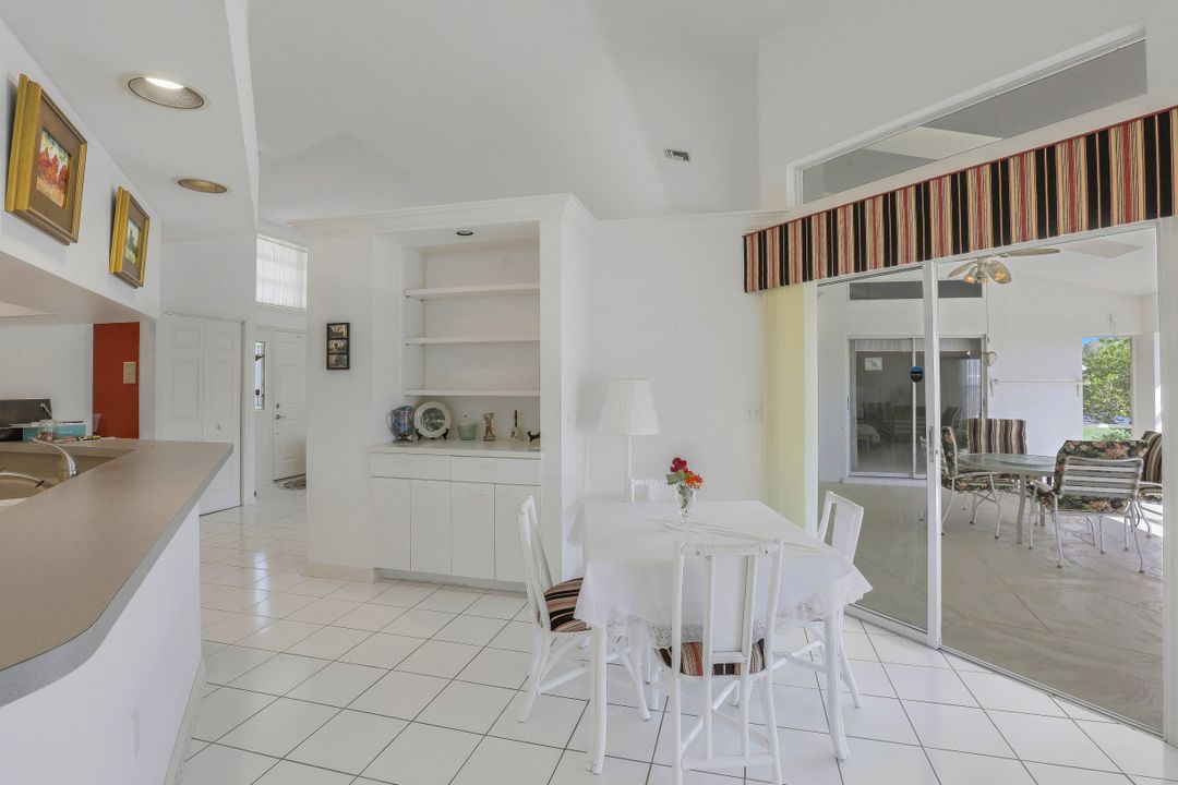 11708 Longshore Way W, Naples, FL 34119