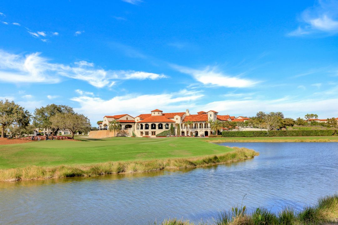 16439 Seneca Way, Naples, FL 34110