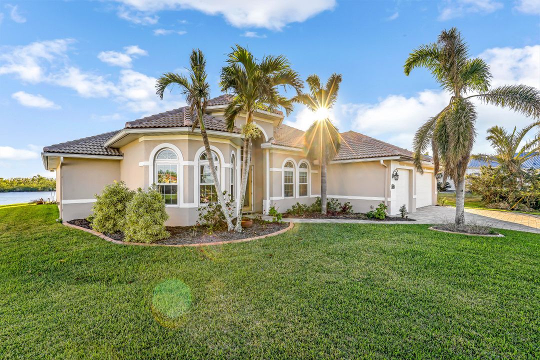 4234 NW 10th St, Cape Coral, FL 33993
