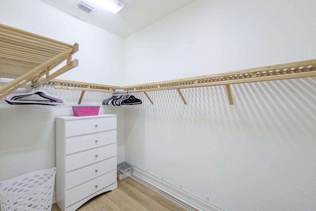 9128 Delano St #89-2, Naples, FL 34113