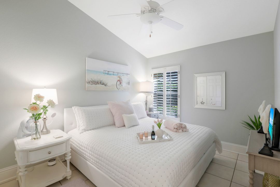 7008 Burnt Sienna Cir, Naples, FL 34109