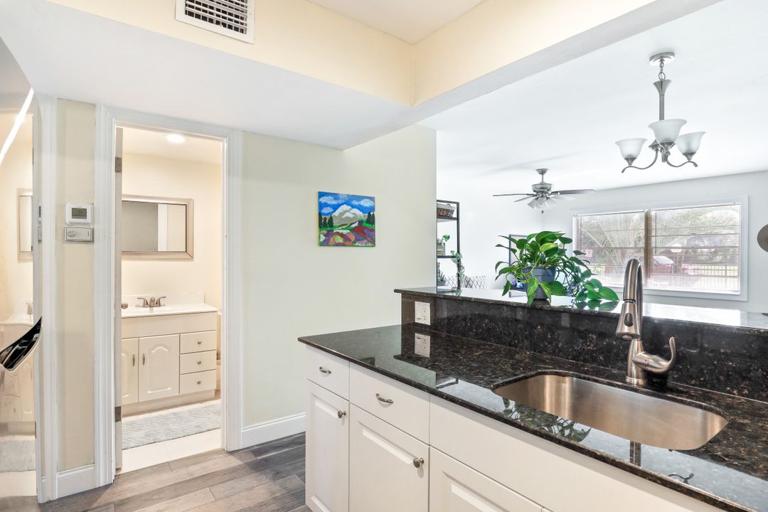 3225 E Riverside Dr #12A, Fort Myers, FL 33916