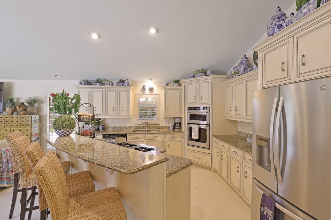 3291 Riverpark Ct, Bonita Springs, FL 34134