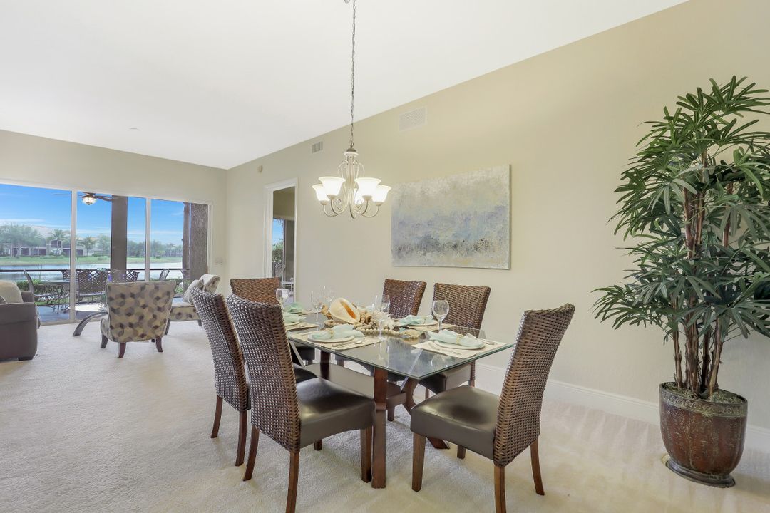 9205 Museo Cir #103, Naples, FL 34114