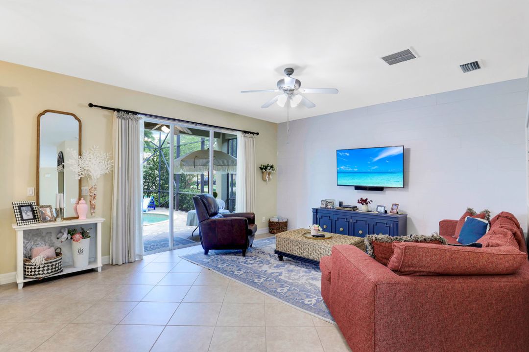 1794 Ribbon Fan Ln, Naples, FL 34119