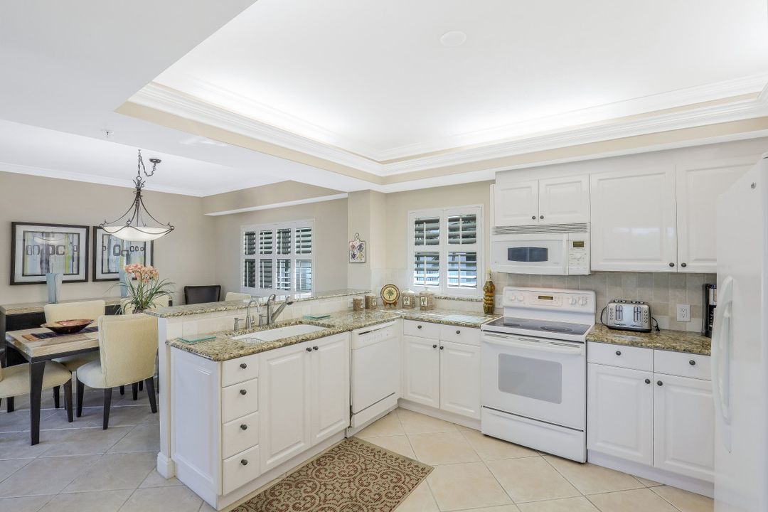 1070 S Collier Blvd #301, Marco Island, FL 34145
