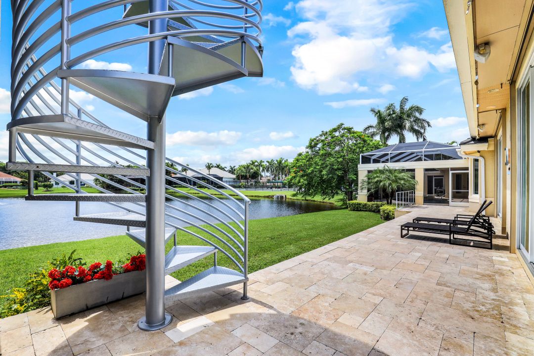 15720 Chatfield Dr, Fort Myers, FL 33908