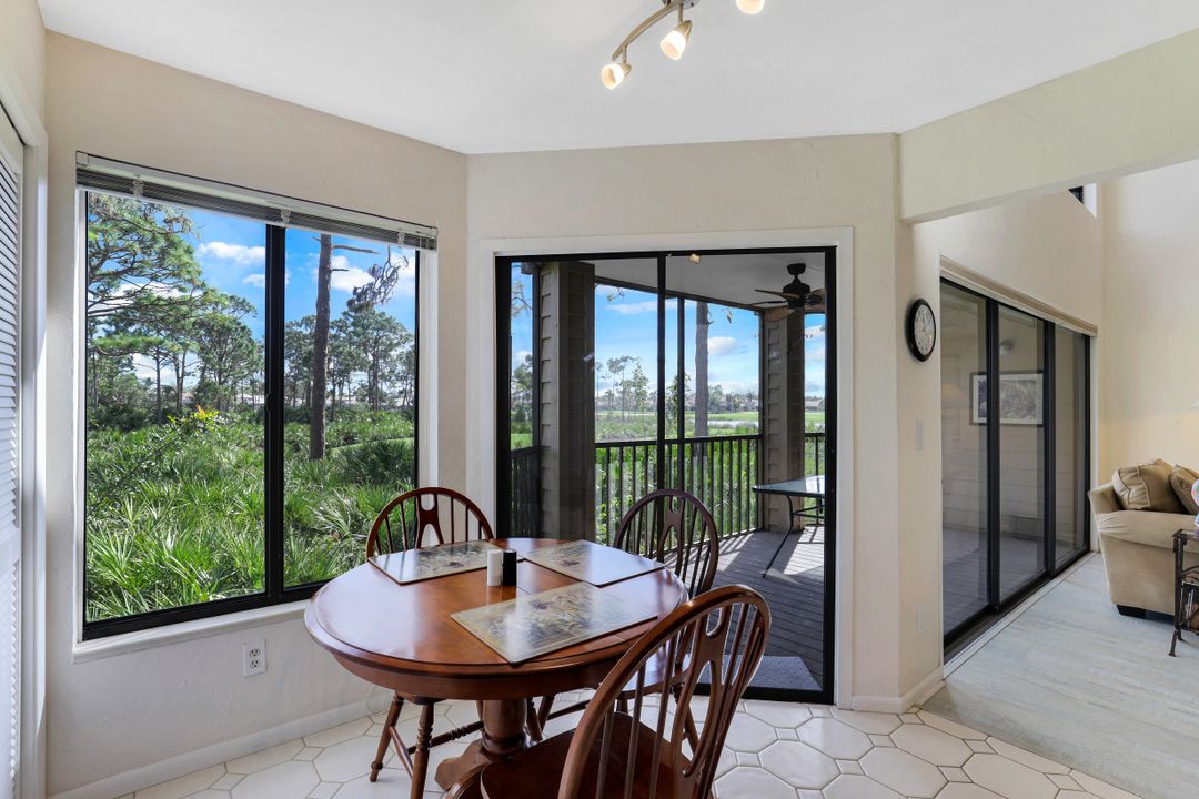 27131 Oakwood Lake Dr, Bonita Springs, FL 34134