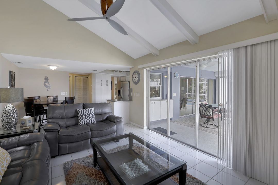 3627 SE 17th Ave, Cape Coral, FL 33904