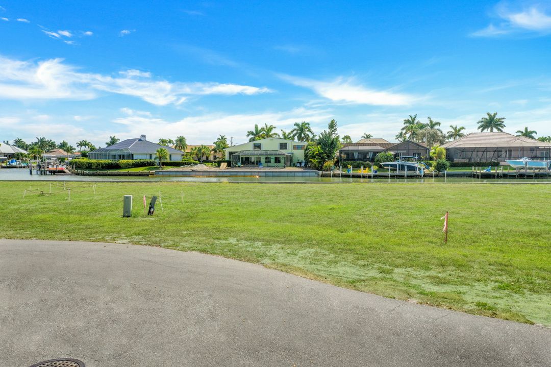 1575 Buccaneer Ct, Marco Island, FL 34145