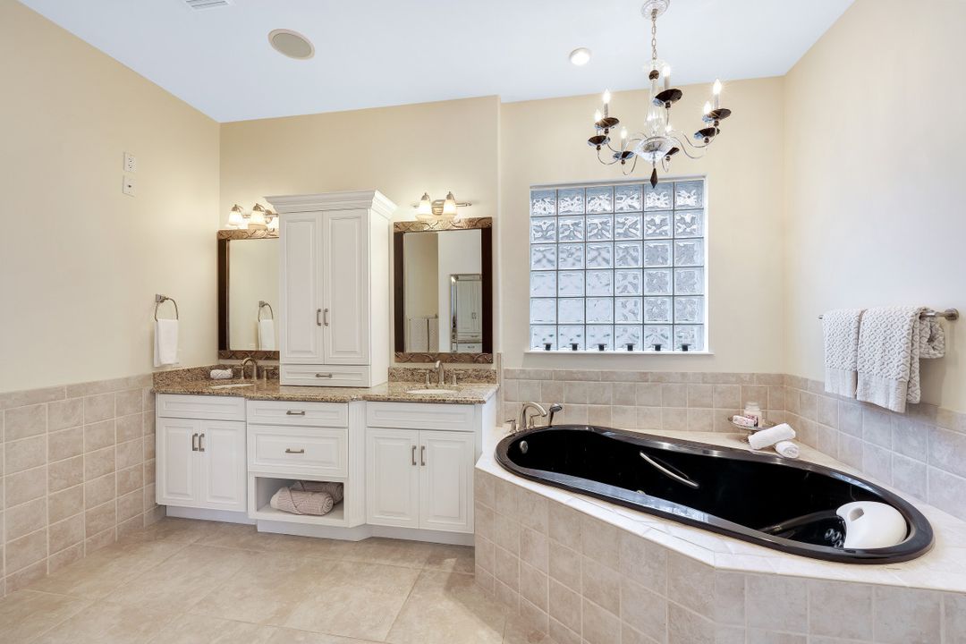 12470 Villagio Way, Fort Myers, FL 33912