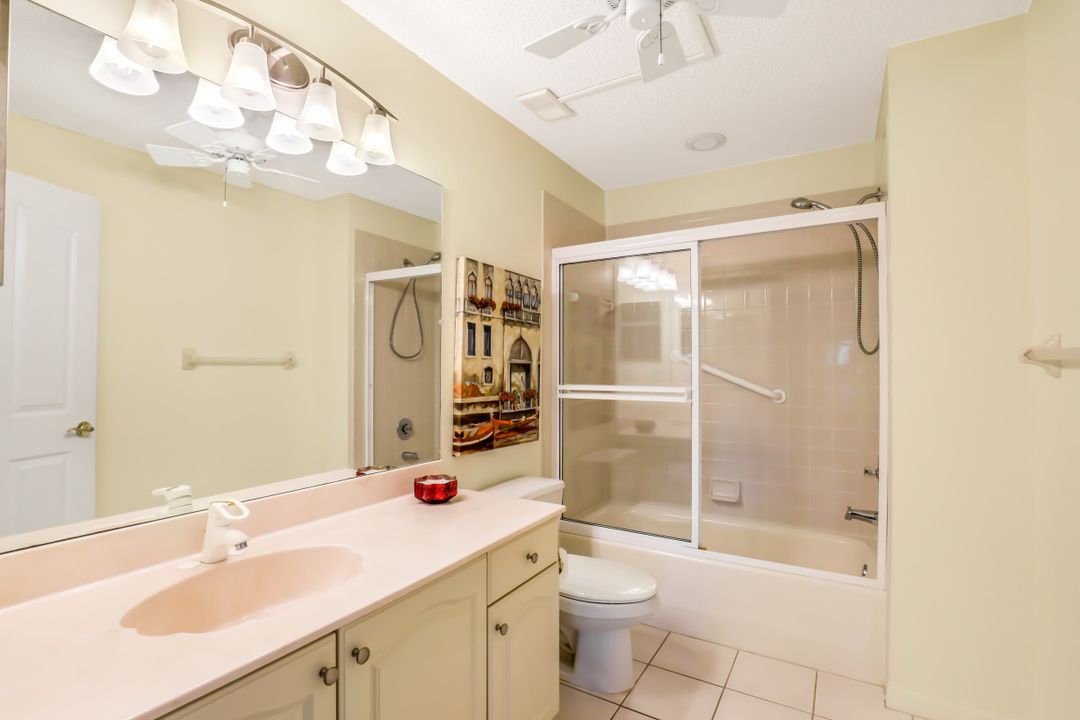 565 Augusta Blvd  #2-4, Naples, FL 34113