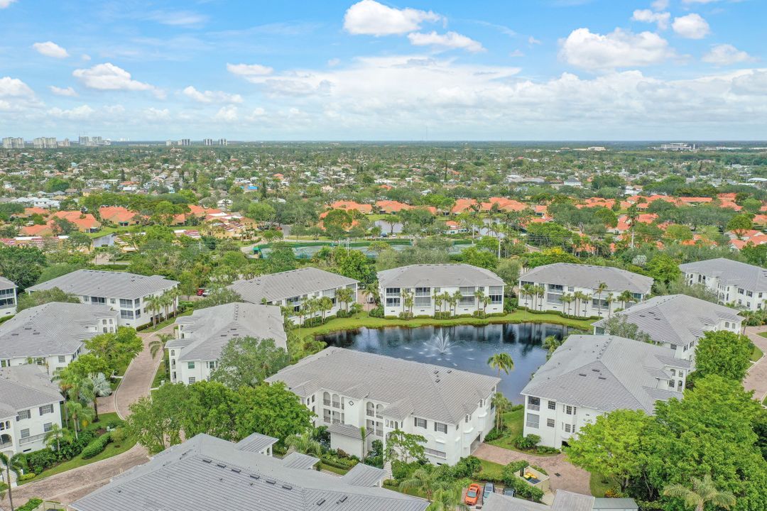 835 Bentwater Cir #103, Naples, FL 34108