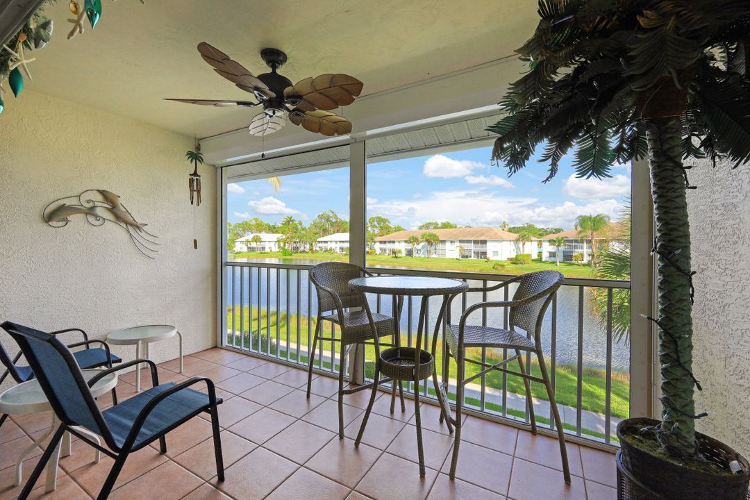 452 Belina Dr #1302, Naples, FL 34104