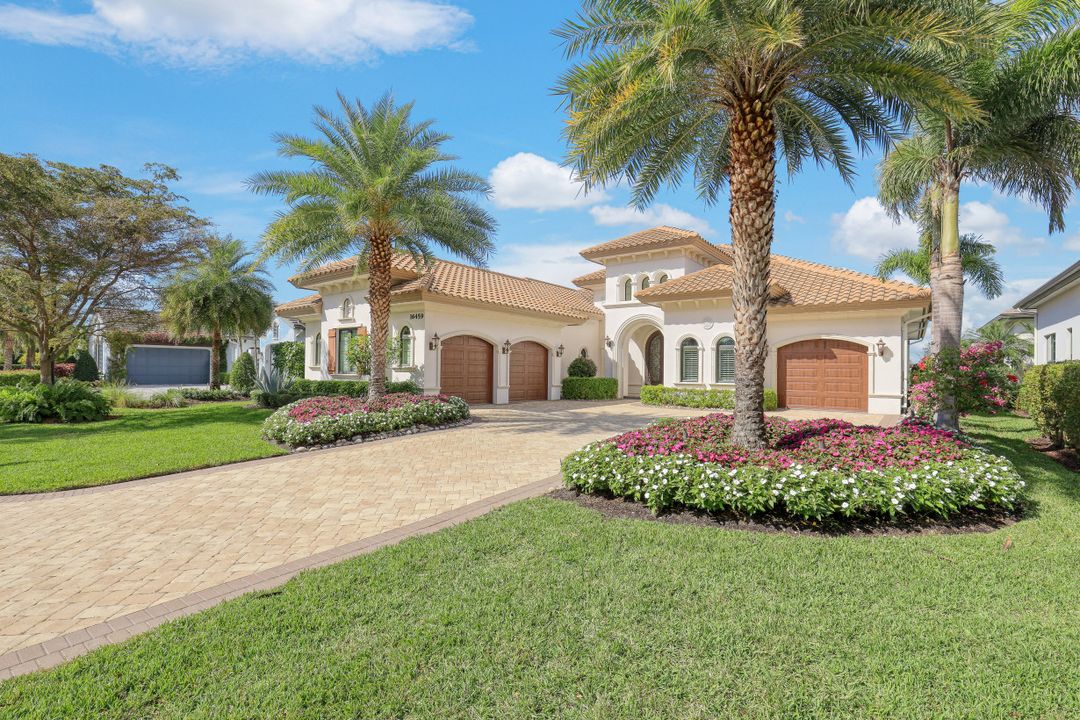 16459 Seneca Way, Naples, FL 34110