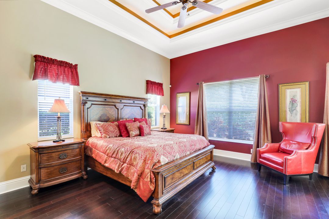 9772 Treasure Cay Ln, Bonita Springs, FL 34135