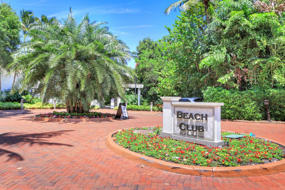 Pelican Bay Community Park, Naples, FL 34108