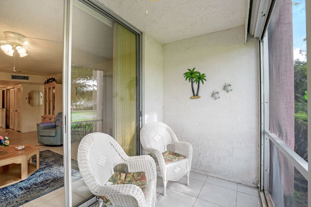 180 Turtle Lake Ct #103, Naples, FL 34105