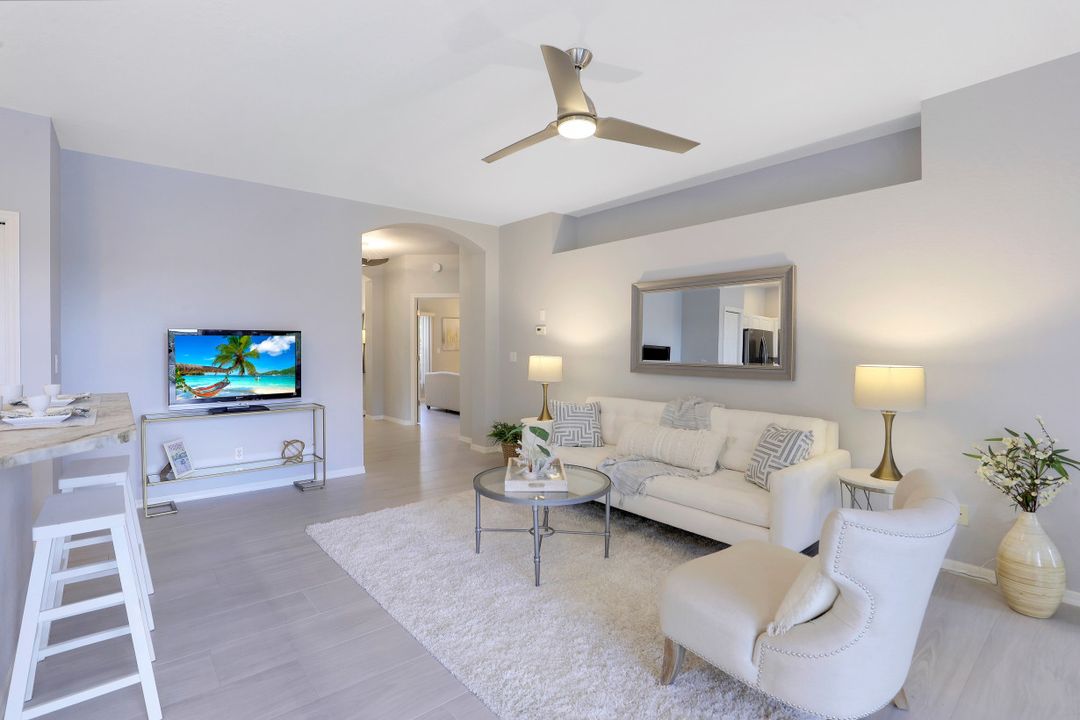 5205 Birmingham Dr #102, Naples, FL 34110