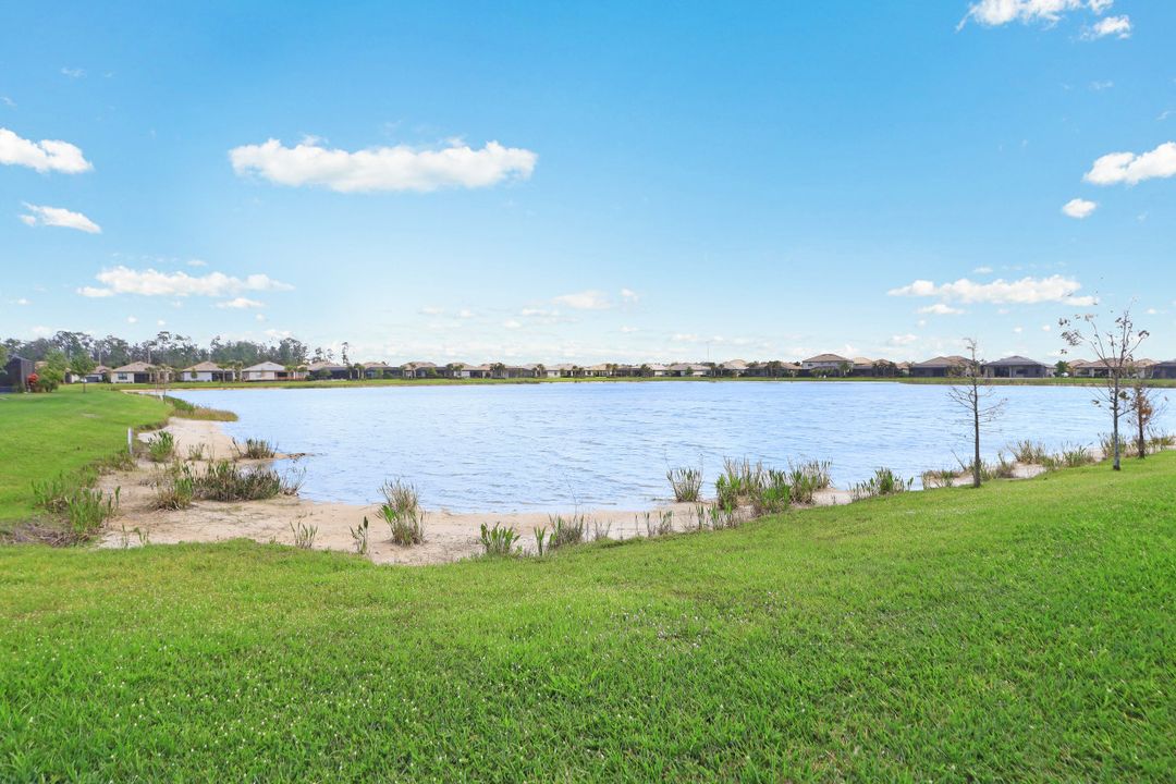 19813 Bittersweet Ln, Estero, FL 33928