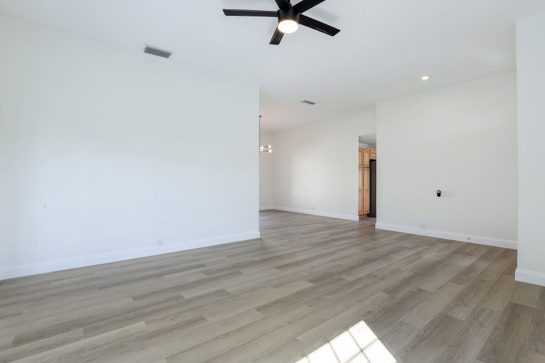 4414 Turnberry Ct, Bradenton, FL 34210