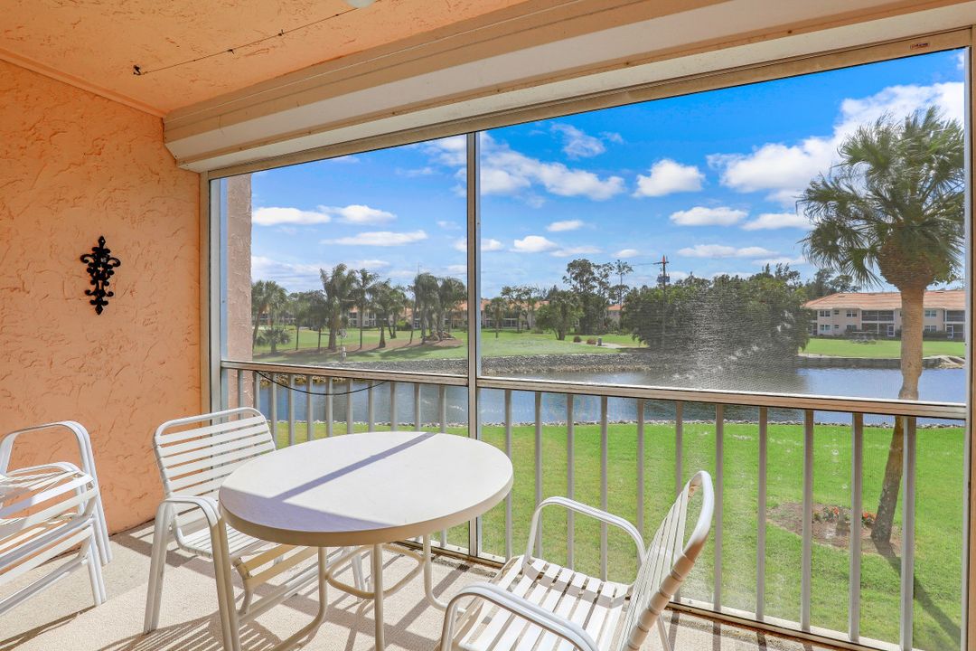 200 Forest Lakes Blvd #203, Naples, FL 34105