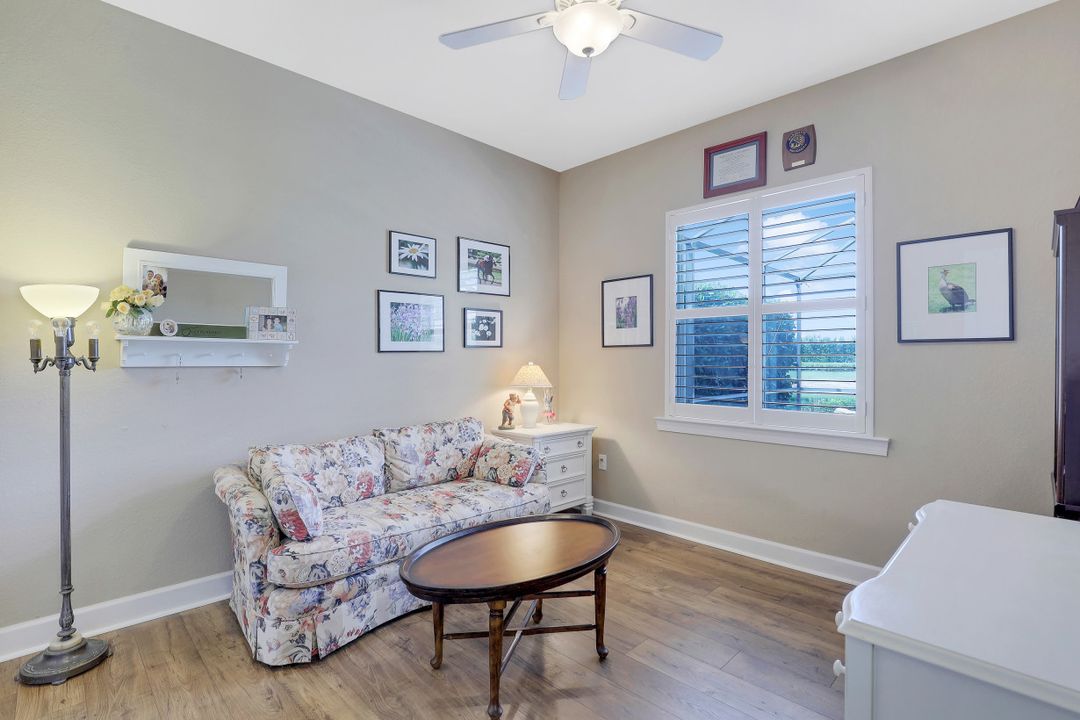 9746 Nickel Ridge Cir, Naples, FL 34120