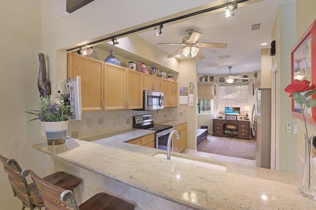 8831 Springwood Ct, Bonita Springs, FL 34135