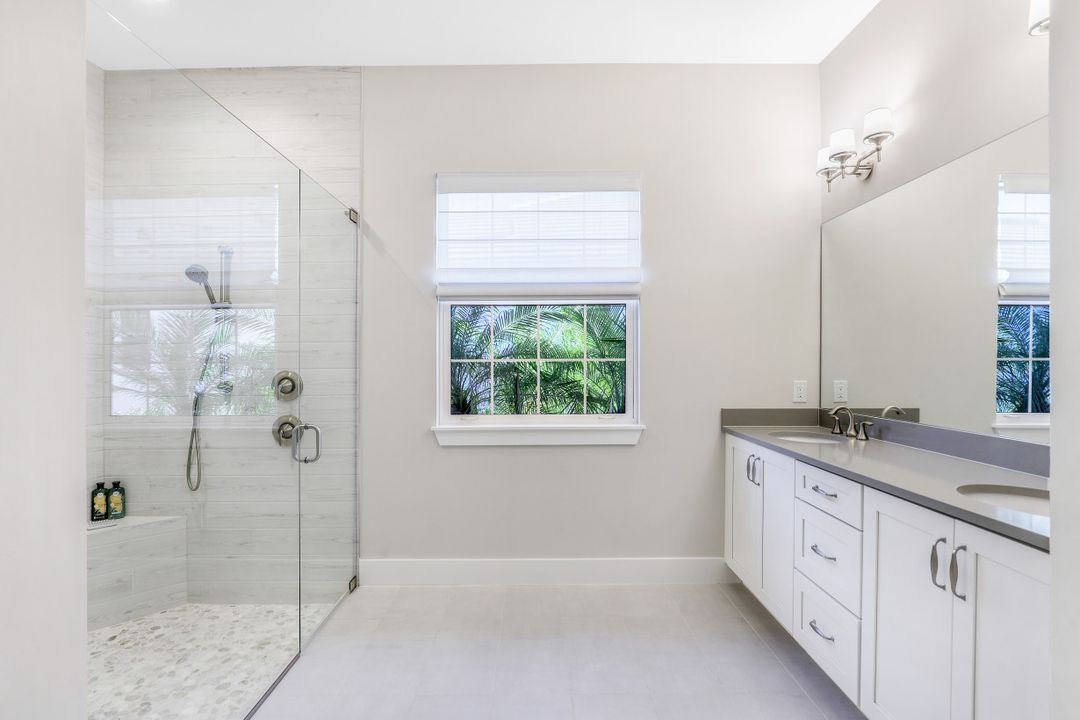 3224 Cotuit Ln, Naples, FL 34114