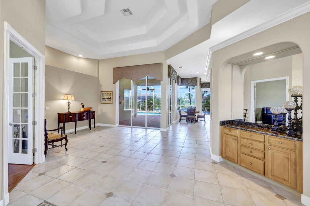 469 Persian Ct, Marco Island, FL 34145