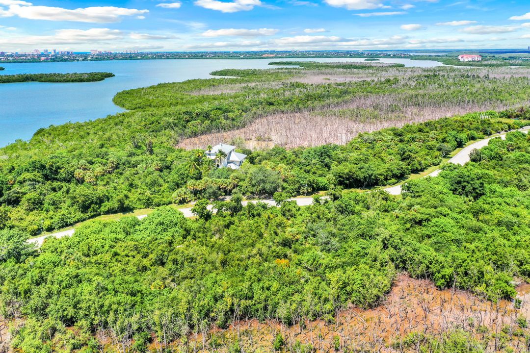 828 Whiskey Creek Dr, Marco Island, FL 34145