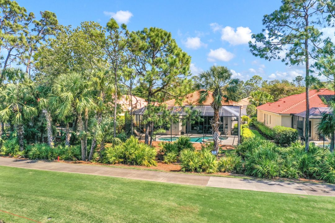 28625 Pienza Ct, Bonita Springs, FL 34135