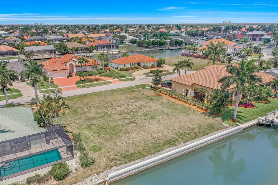 131 Channel Ct, Marco Island, FL 34145