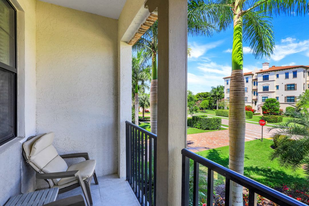 16386 Viansa Wy #102, Naples, FL 34110