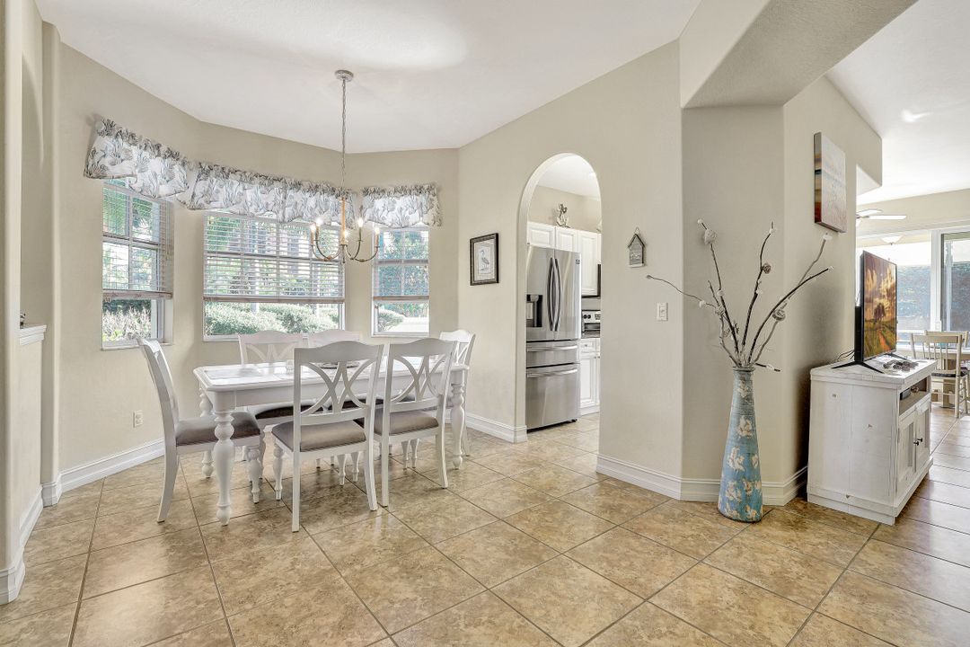 5626 Cape Harbour Dr #101, Cape Coral, FL 33914