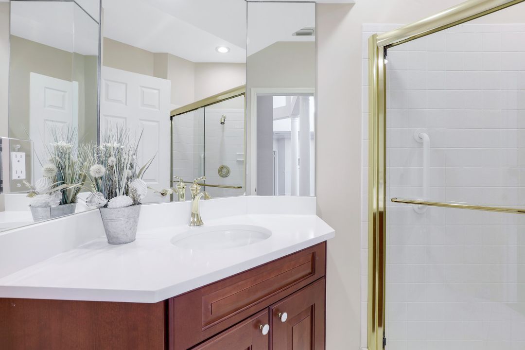 3726 Rachel Ln, Naples, FL 34103