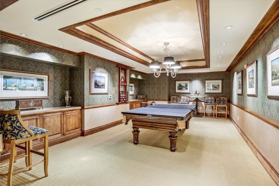 7117 Pelican Bay Blvd #1603, Naples, FL 34108