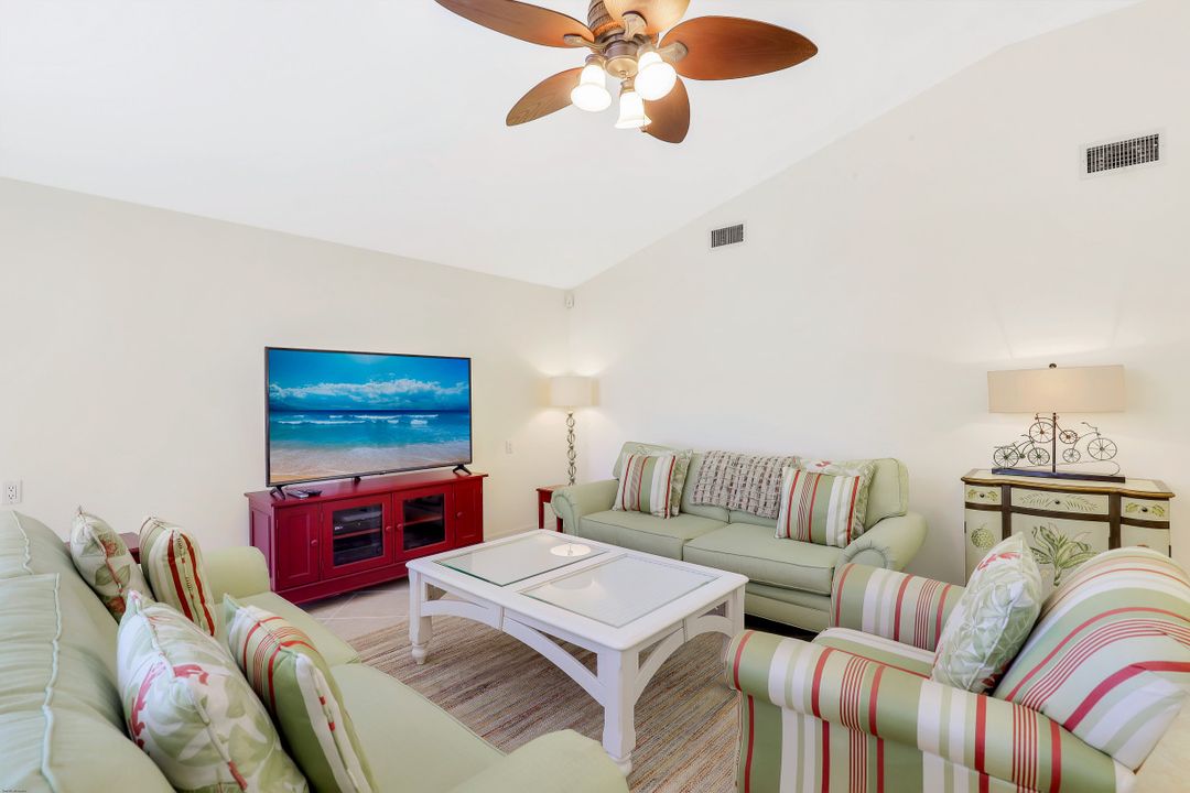 12703 Hunters Ridge Dr, Bonita Springs, FL 34135