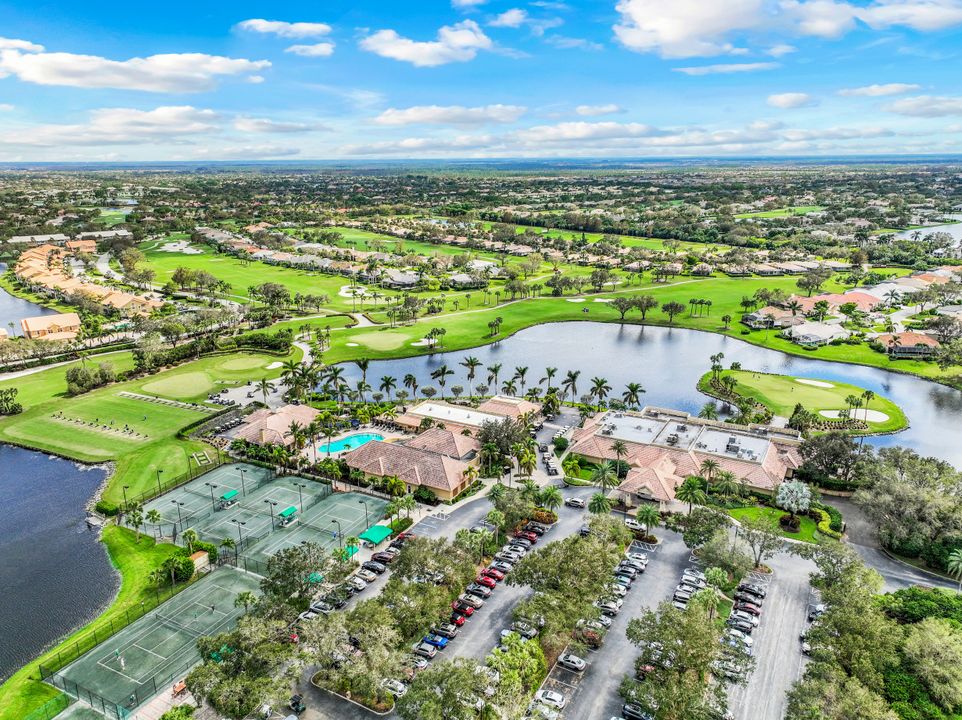 13461 Bridgeford Ave, Bonita Springs, FL 34135